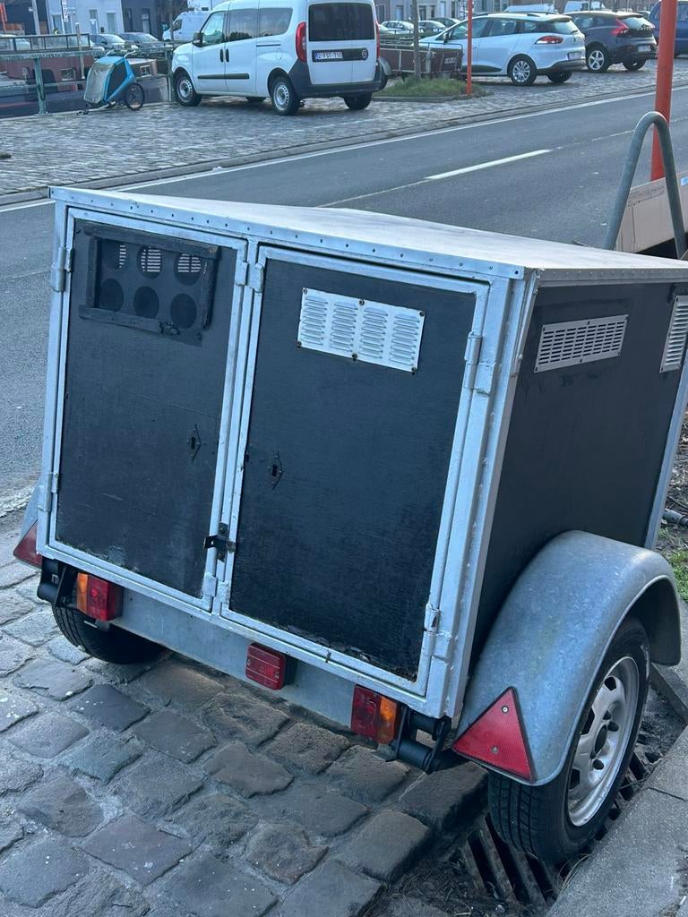 Honden aanhangwagen, Auto diversen, Ophalen, Zo goed als nieuw