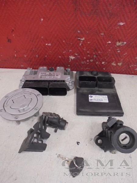 ENSEMBLE DE VERROU ET CYLINDRE DE PORTES BMW, Motos, Dhr. S. di Majo, Utilisé, Info@cama-motorparts.nl, P.J. Troelstraweg 8 8
3144 CX  MAASSLUIS, NL