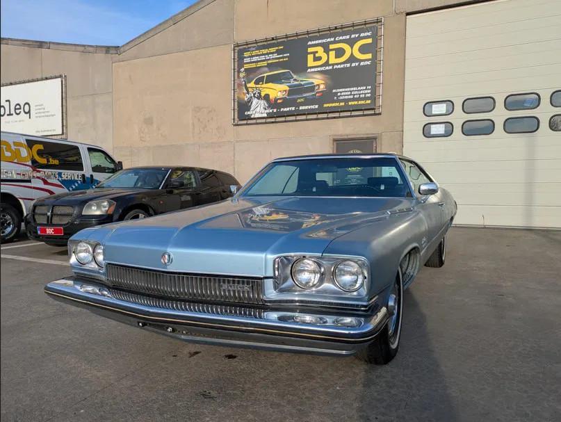 Buick Le-Sabre custom (automatique), Cuir, Achat, Noir, 2 portes