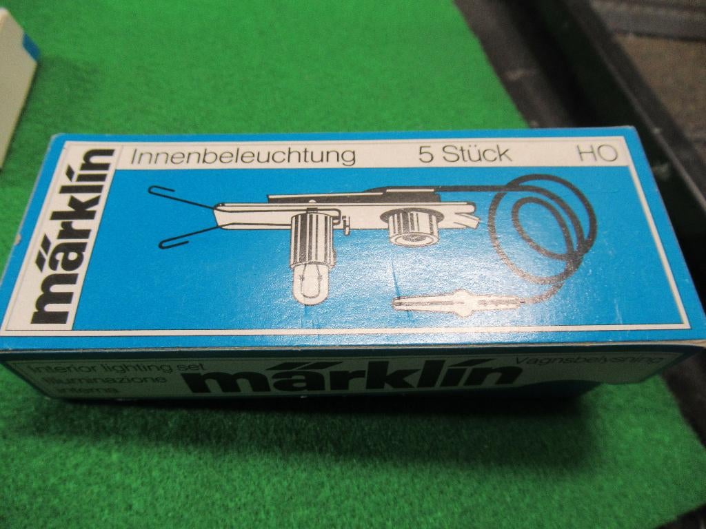 MARKLIN BINNENVERLICHTING 7077, Hobby en Vrije tijd, Ophalen of Verzenden, Zo goed als nieuw, Overige typen