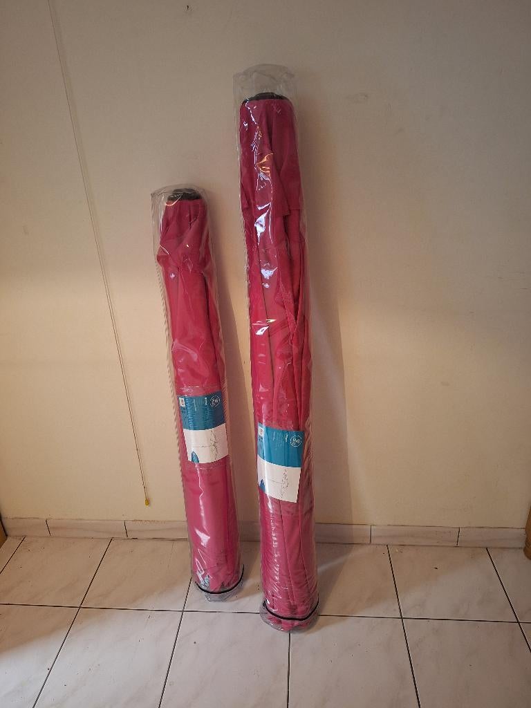 Parasol 2 Stuks, Tuin en Terras, Ophalen, Zo goed als nieuw, 2 tot 3 meter, Kantelbaar