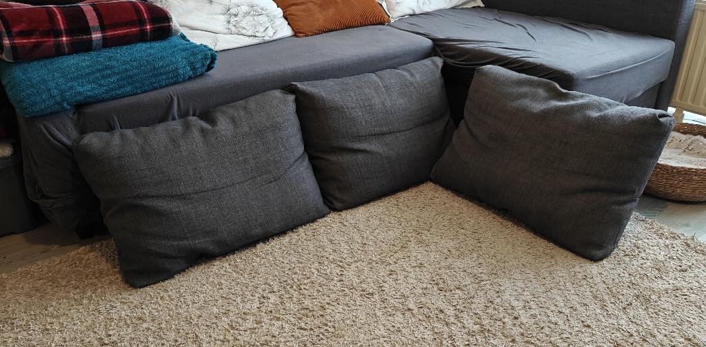 Ikea FRIHETEN cushion pillows, Enlèvement