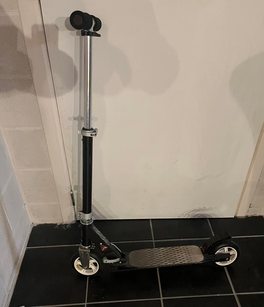 Trottinette, Enlèvement, Comme neuf