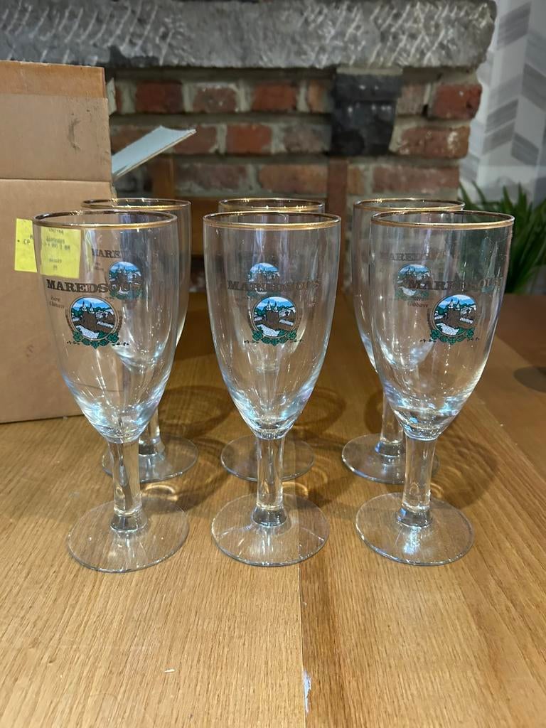 6 verres Maredsous, Enlèvement, Verre à bière