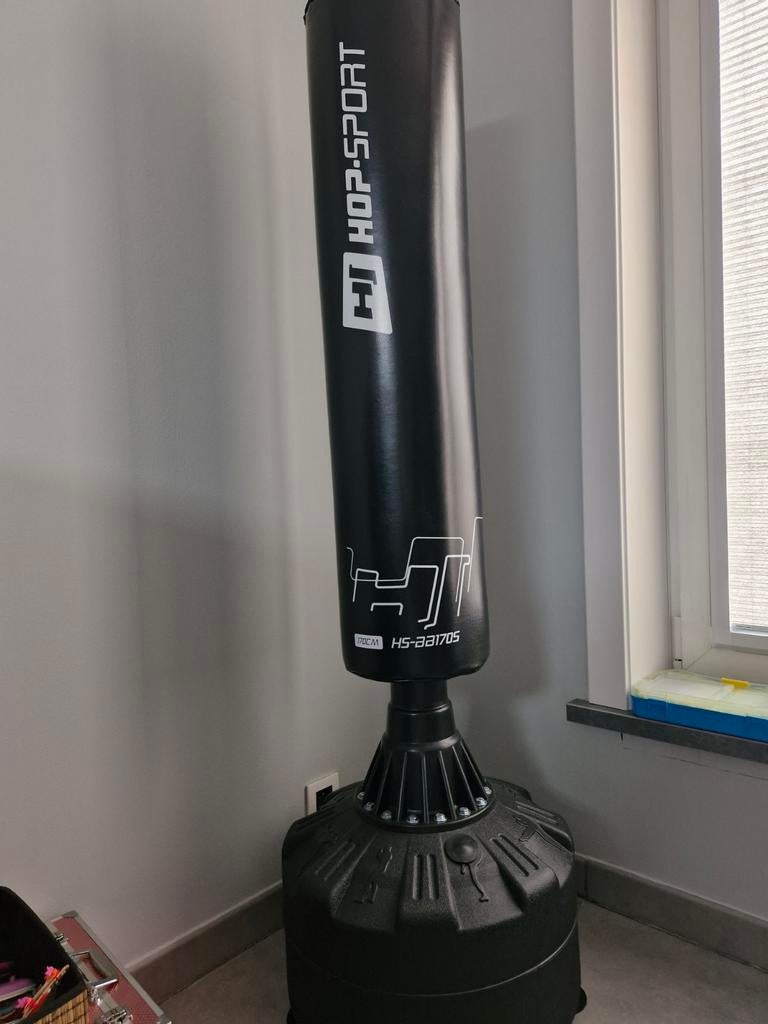 Staande bokzak en bokshandschoenen, Ophalen, Bokshandschoenen