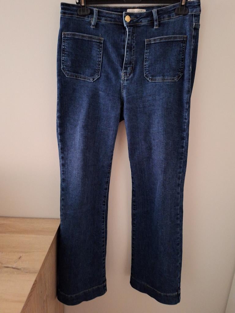Nieuwe jeansbroek m42, Kleding | Dames, Spijkerbroeken en Jeans, Ophalen of Verzenden