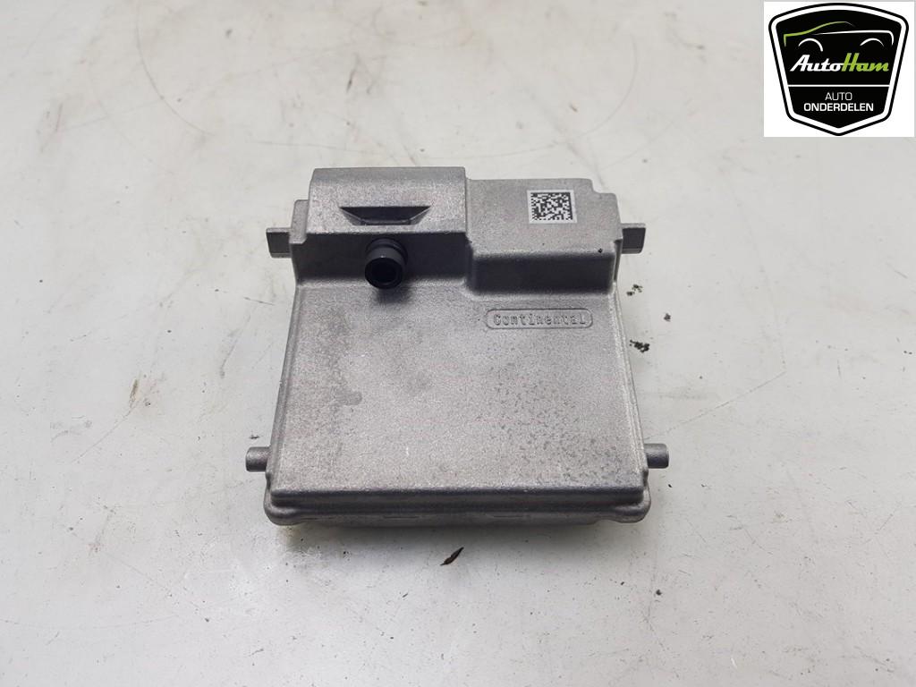 CAMERA AVANT Toyota Yaris Cross (PB1 / PJ1) (|8646C0D010|), Toyota, Utilisé, Continental AG, Continental-Plaza 1
30175  Hannover, DE