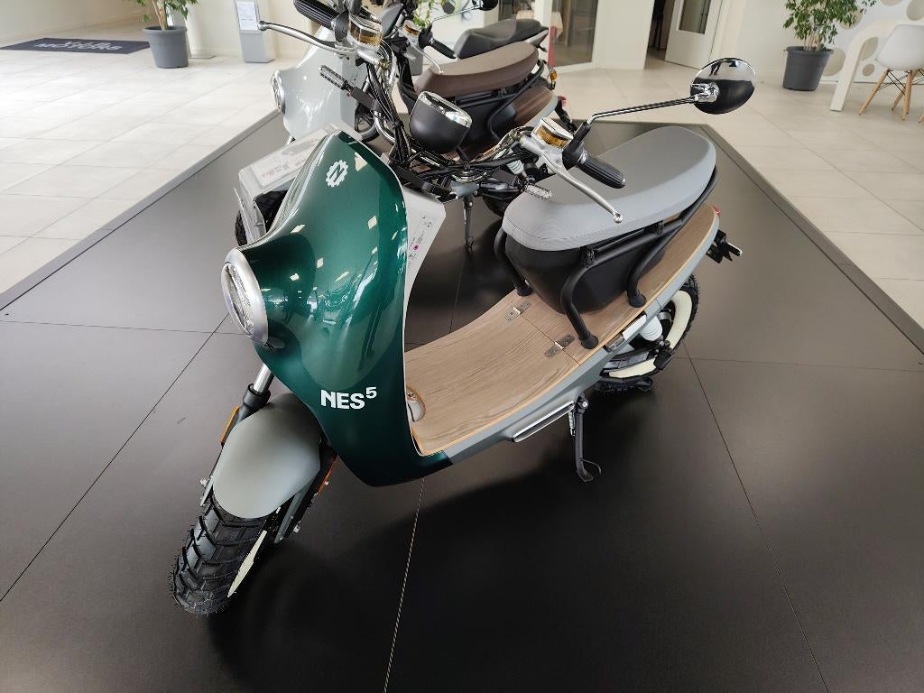 NITO NES5 Scooter Electrique, Neuf, NITO, Classe B (45 km/h), Enlèvement