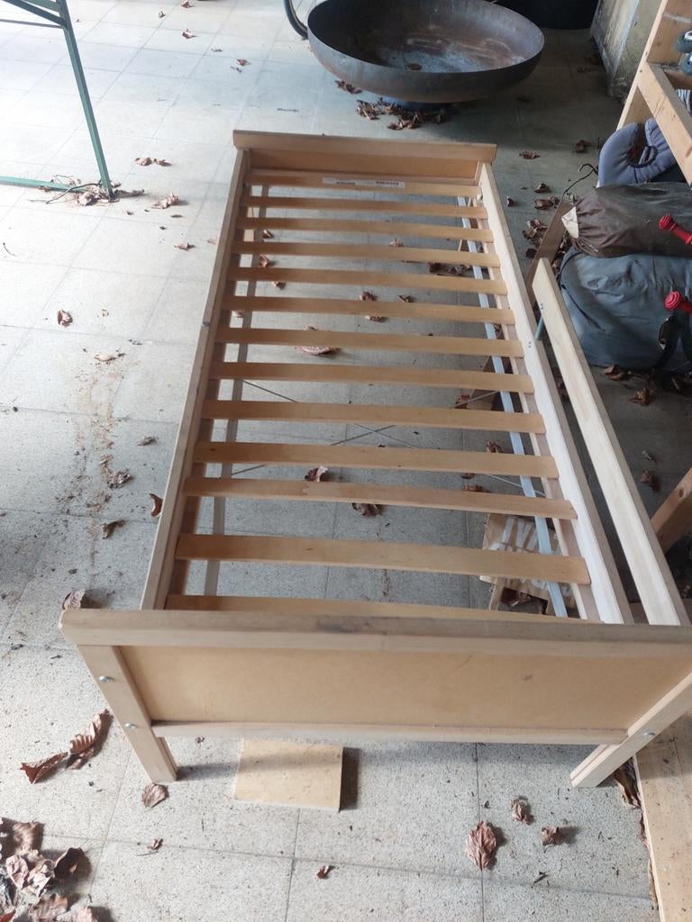 gratis kinderbed 70x160 ikea zonder matras, Ophalen