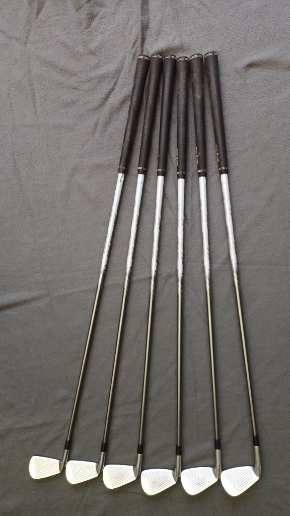 Série de fers Titleist AP2 716 Forged – Du fer 5 au PW, Sport en Fitness, Golf, Ophalen of Verzenden, Gebruikt, Club, Overige merken