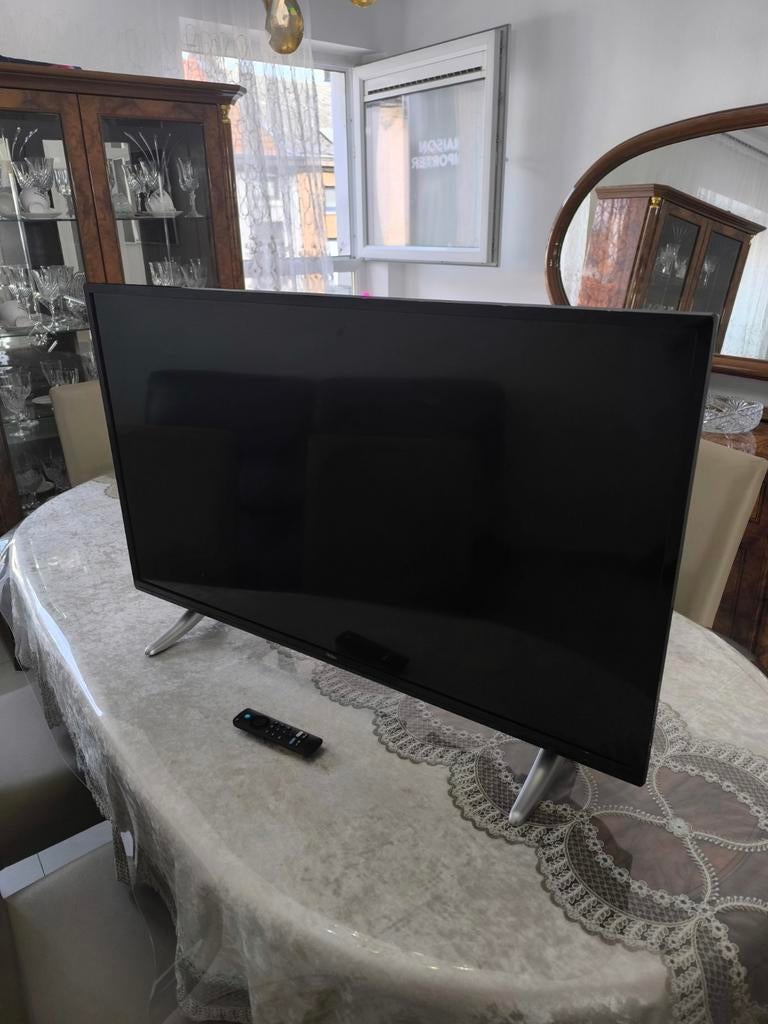 Smart Tv Connecté 106 cm / WiFi, TV, Hi-fi & Vidéo, Smart TV