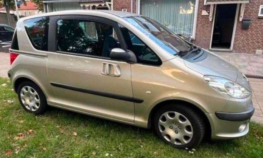 PEUGEOT 1007 58500 KM 09/2006 BON ÉTAT, Autos, Alarme, Argent ou Gris, Achat, Boîte manuelle