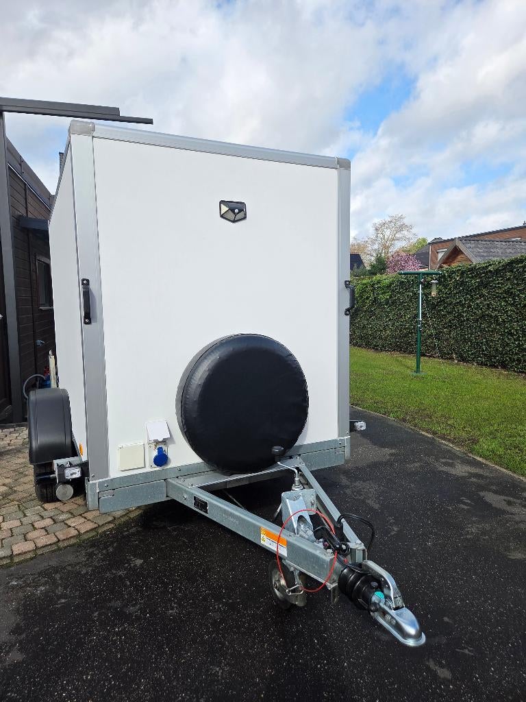 Gesloten aanhangwagen SARIS, Autos : Divers, Remorques, Comme neuf, Enlèvement