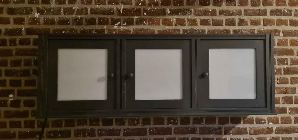 Antiek 3-deurs gerestaureerd wandkastje, Enlèvement