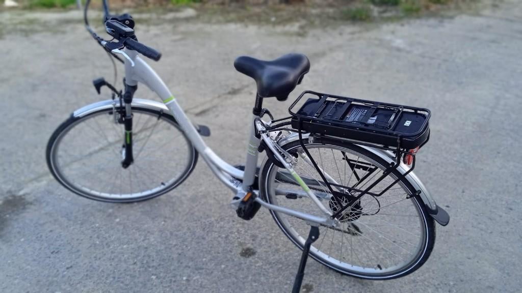 Velo electrique, Vélos & Vélomoteurs, Vélos électriques, Enlèvement, Comme neuf, 50 km par batterie ou plus, Autres marques