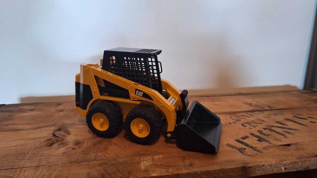 Bruder Cat graafmachine, Hobby en Vrije tijd, Modelauto's | 1:32, Ophalen