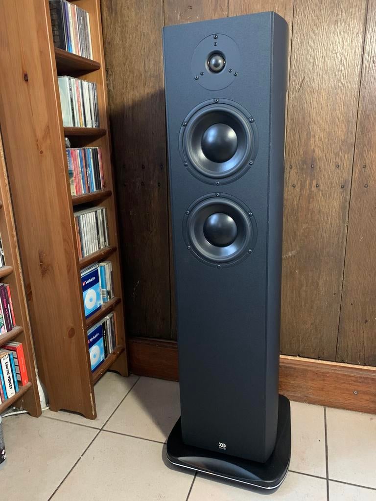 MOREL AVYRA 633, Audio, Tv en Foto, Luidsprekerboxen, Ophalen of Verzenden, Zo goed als nieuw