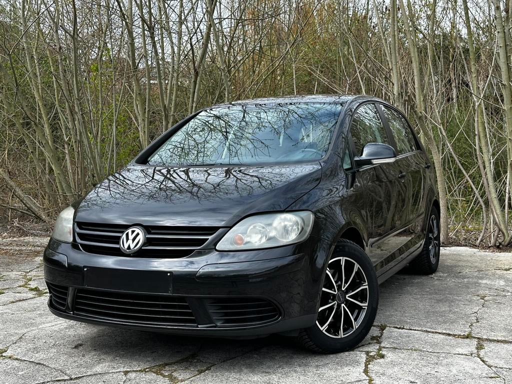 Golf Plus 1.6 FSI – Boîte automatique –1er propriétaire, Autos, Golf Plus, Achat, Entreprise, Carnet d'entretien