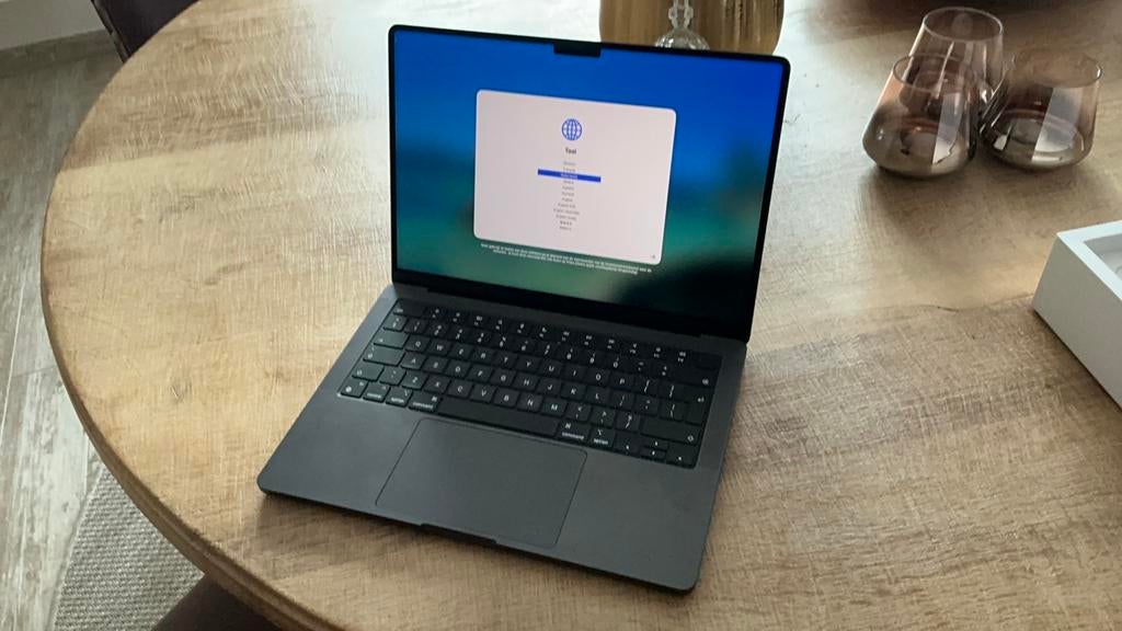 Apple MacBook Pro (M4 Pro, 2024) 24gb. RAM 512gb. SSD, Computers en Software, Apple Macbooks, MacBook Pro, Qwerty, Overige groottes