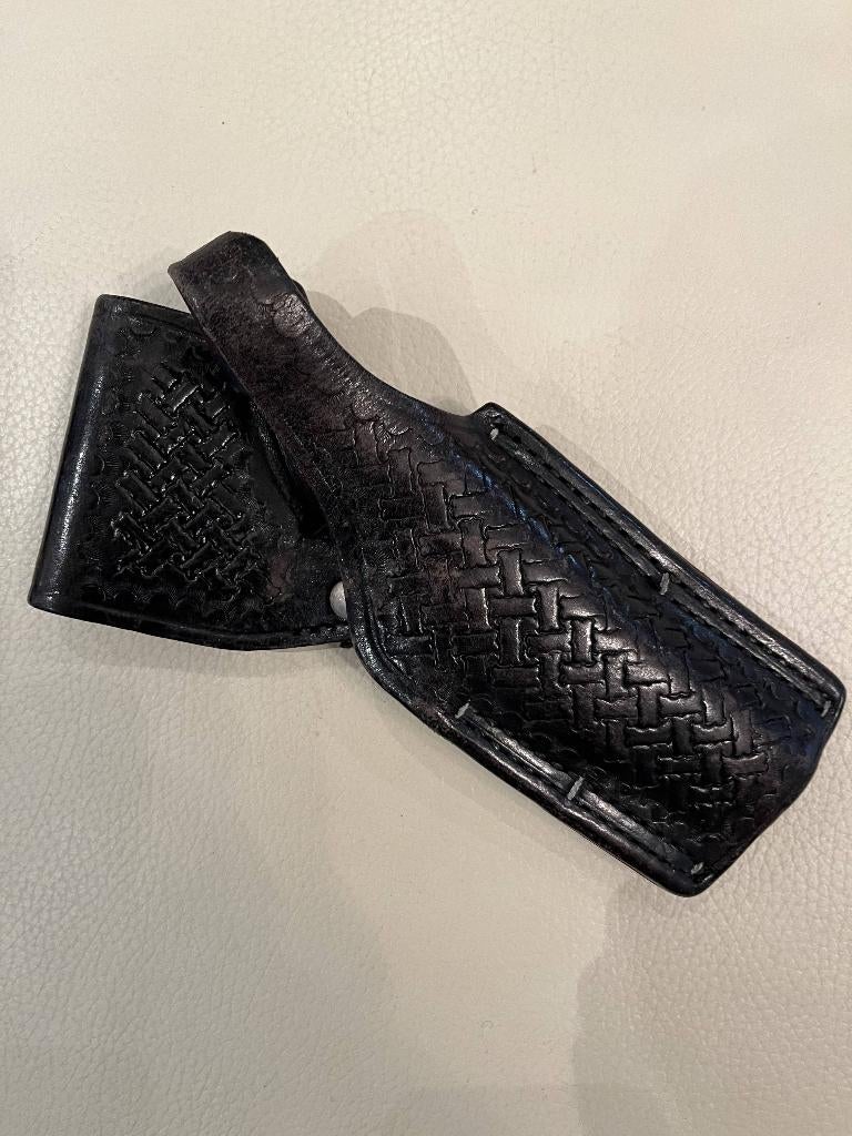 Gaine BUCHEIMER pour pistolet, Collections, Enlèvement