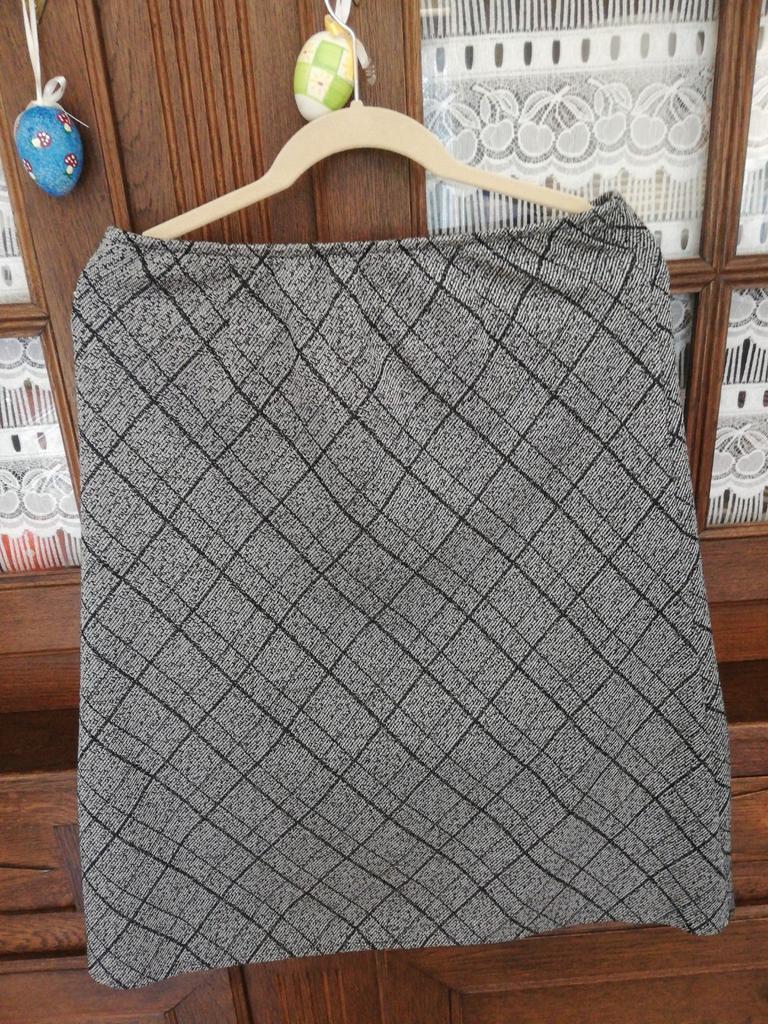 Jupe dame Damart. Grise. Taille 40., Maison & Meubles, Enlèvement ou Envoi, Comme neuf