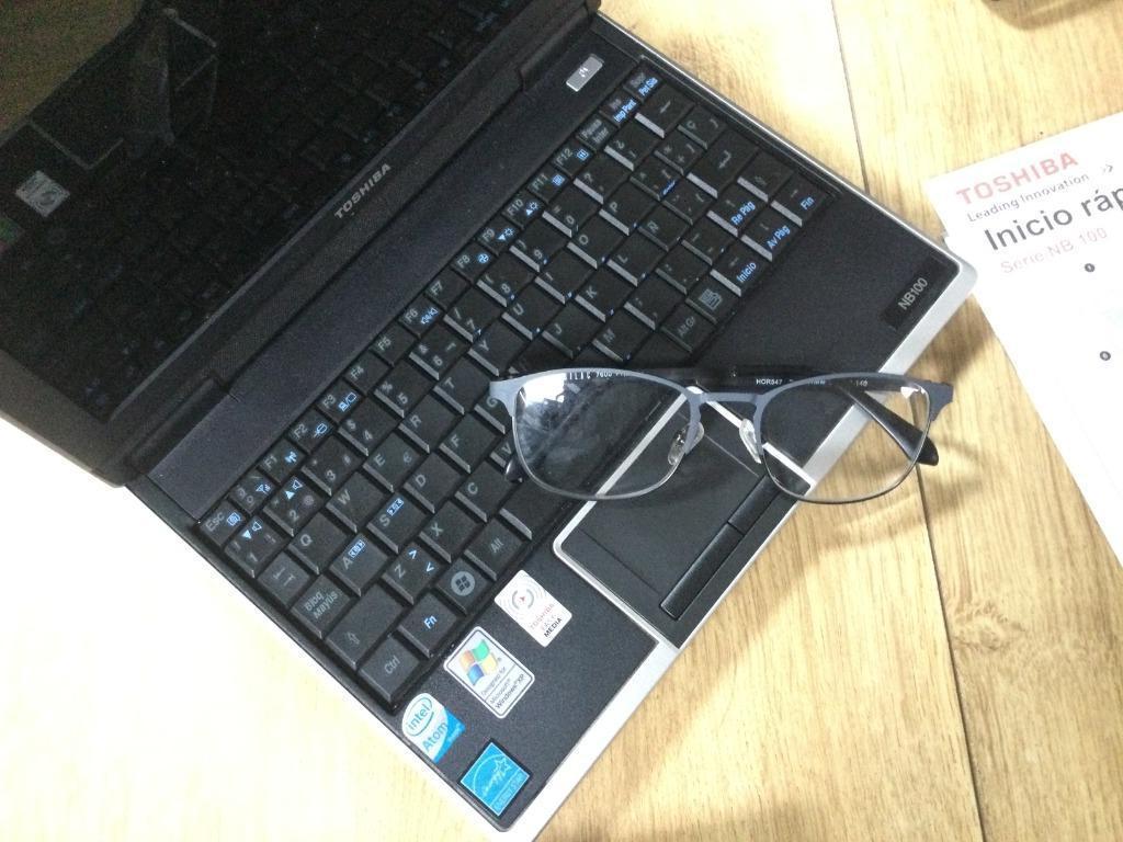 Très petit ordinateur Toshiba NB100 (2009) comme neuf, Enlèvement