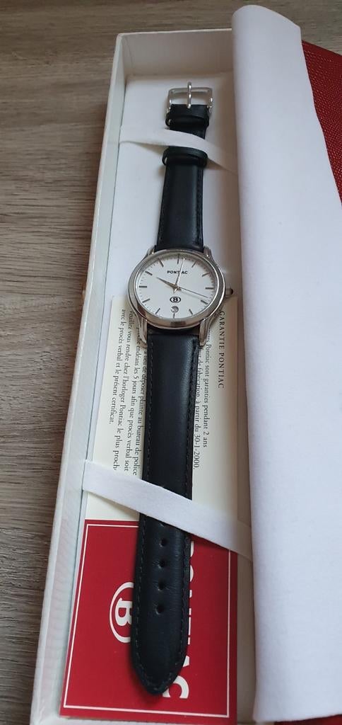 Montre, Enlèvement, Comme neuf