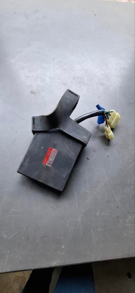 Cdi unit kastje kawasaki zzr1100 zzr 1100 1994, Motoren, Ophalen of Verzenden