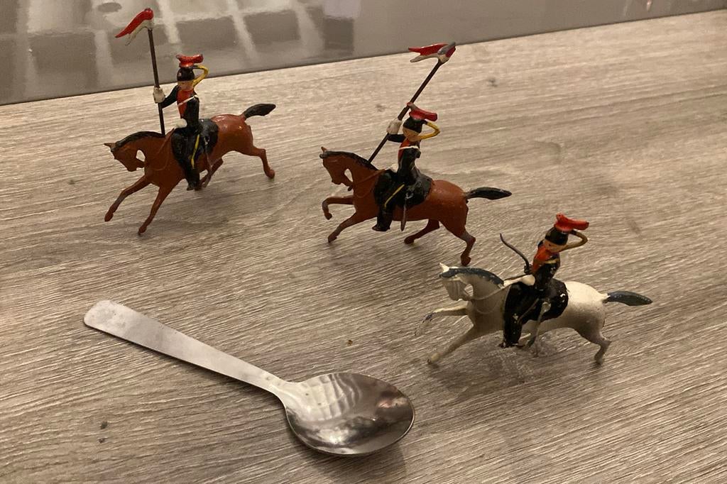 Beeldje van een bereden cavaleriesoldaat, Ophalen of Verzenden, Zo goed als nieuw