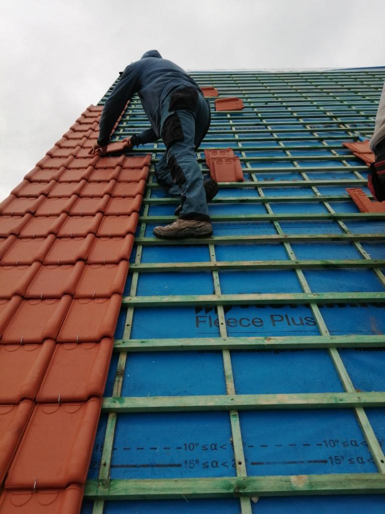 ACTIE ACTIE ACTIE HELLEND EN PLATTEDAK, Diensten en Vakmensen, Dakdekkers en Rietdekkers, Bitumineus, Kunststof, Pannen, Riet