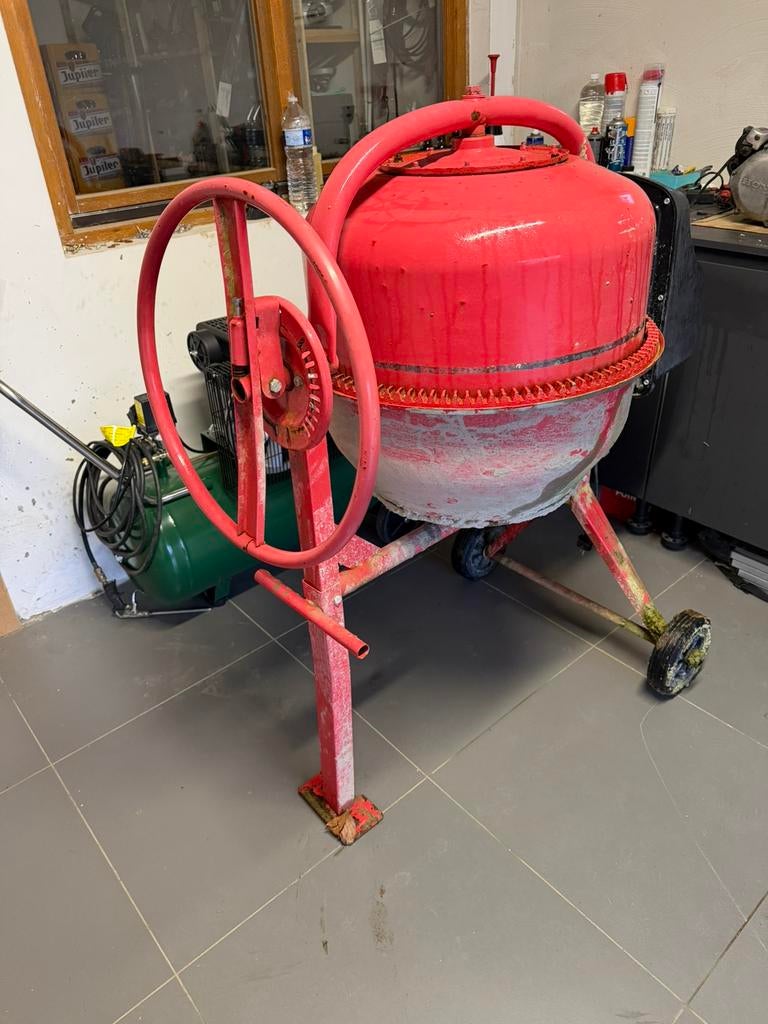 Bétonnières a louer, Bricolage & Construction, Enlèvement, Utilisé