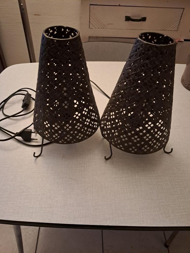 Maison du monde, 2 lampadaires en métal., Enlèvement ou Envoi, Comme neuf