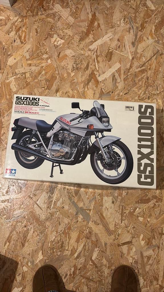 Modelkit Suzuki katana GSX1100 S, Hobby en Vrije tijd, Ophalen, Nieuw