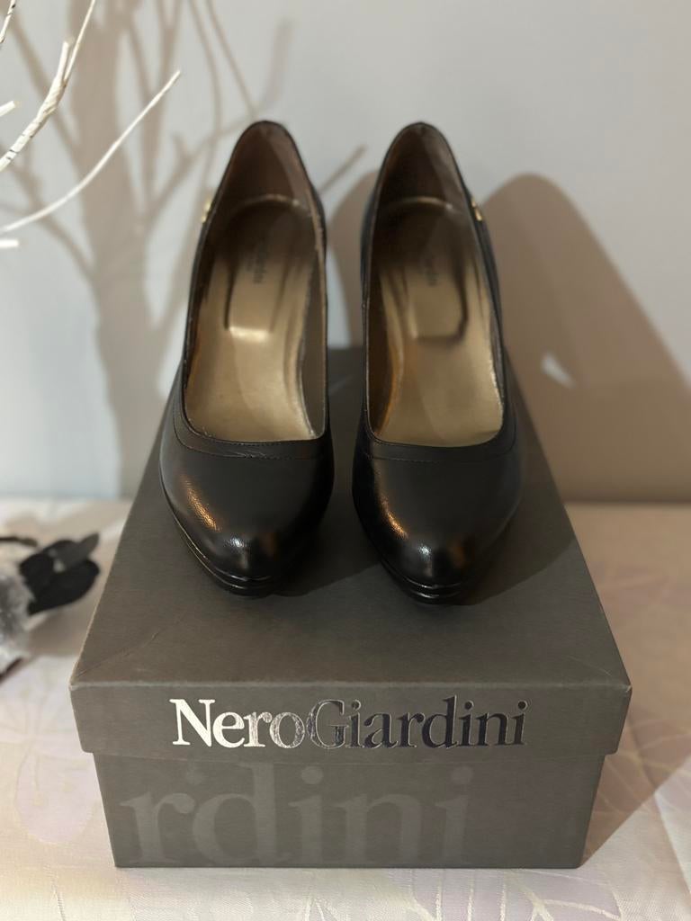 Escarpin NeroGiardini cuir - Nero Giardini Haut talons  36, Enlèvement ou Envoi, Comme neuf, Escarpins
