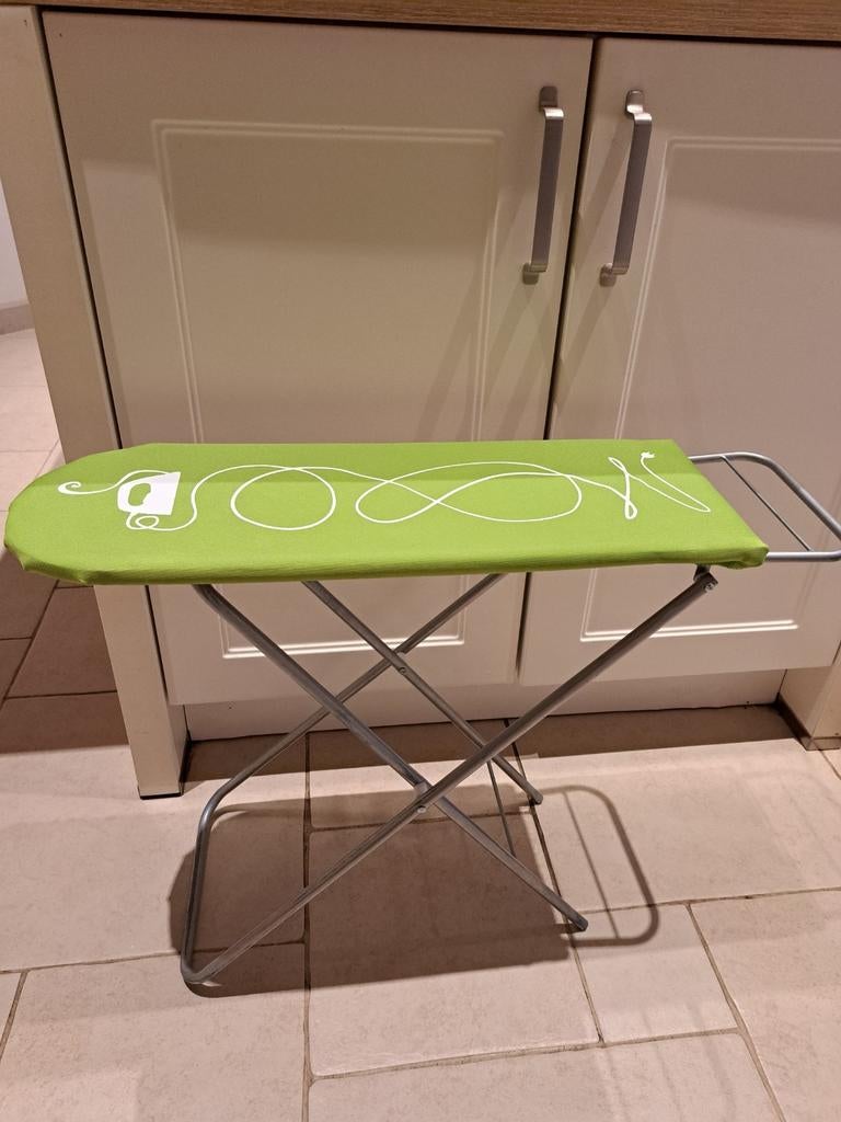 Kinder Strijkplank Met kinderstrijkijzer., Enlèvement, Comme neuf