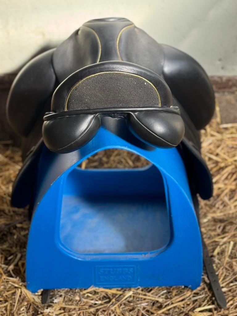 Custom icon coda 17,5inch, Ophalen of Verzenden, Zo goed als nieuw, Dressuur