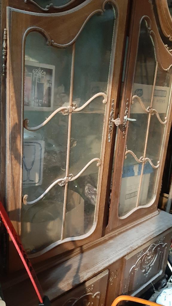 Série de meubles à donner dressoir vitrine, Ophalen, Gebruikt, Met deur(en)