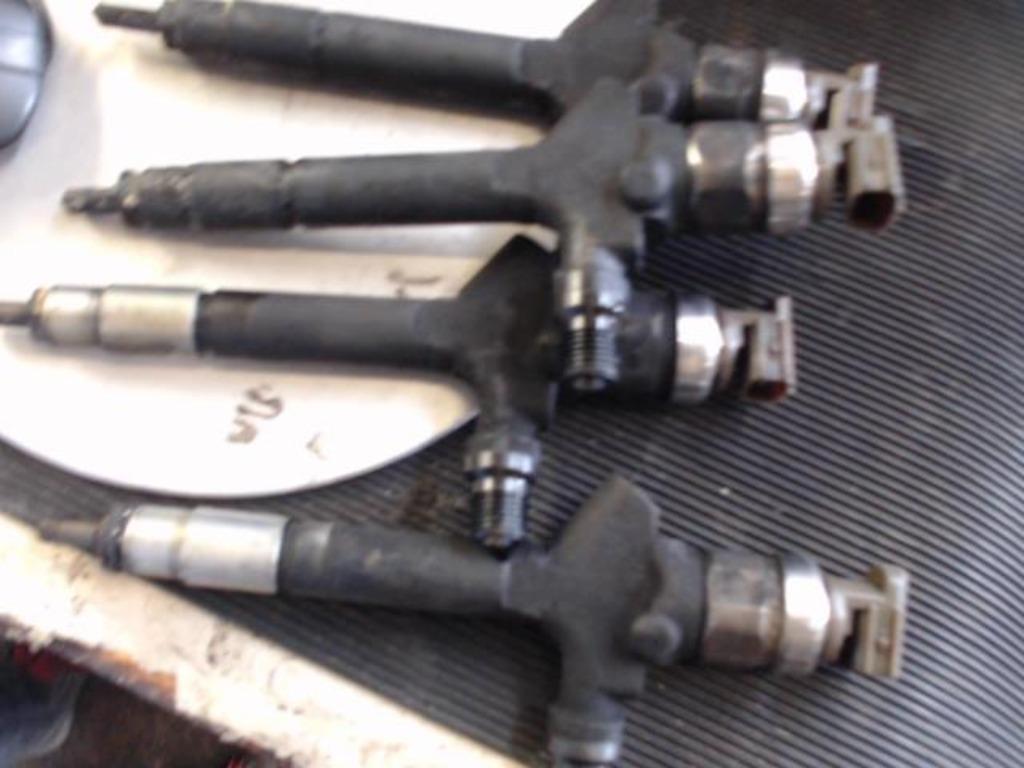 Injecteurs Mazda 5 2.0D 81Kw 2008-2010 LP/13891, Enlèvement ou Envoi, Utilisé, Mazda