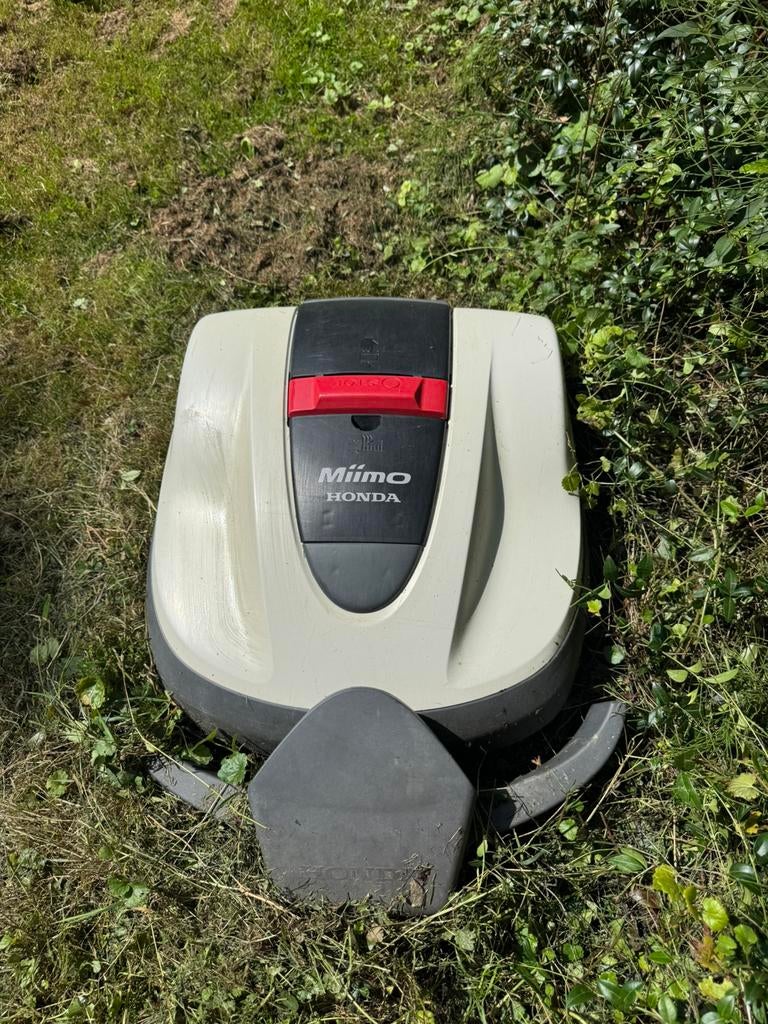 Tondeuse robot HONDA miimo 3000, Jardin & Terrasse, Tondeuses robotisées, Enlèvement, Utilisé, Plus de 25 cm, Honda