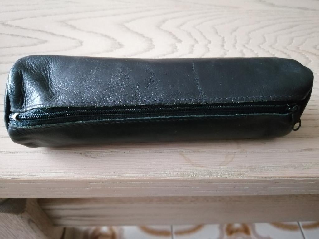 zwart lederen pennenzak NIEUW, Diversen, Ophalen of Verzenden, Nieuw