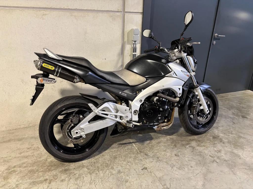 Suzuki GSR 600 naked bike met Leovince uitlaten (bj 2006), Motoren, Bedrijf, Meer dan 35 kW, Overig, 600 cc