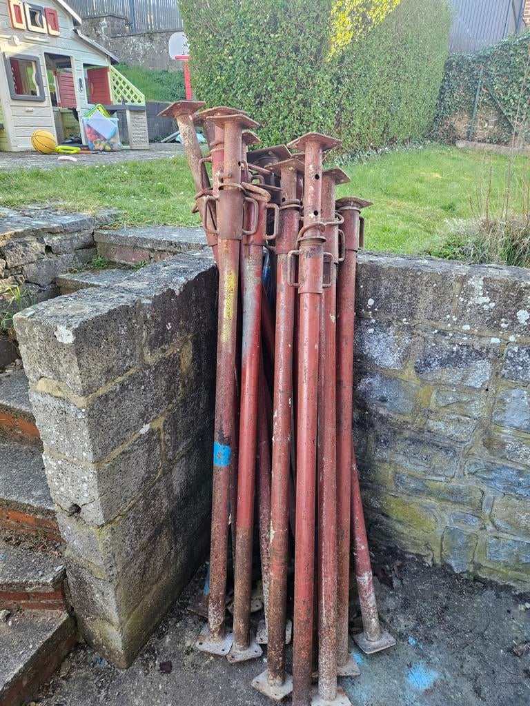 Étais de maçon réglables 1,75–2,90 m – lot de 10 ou à l’unit, Doe-het-zelf en Bouw, Steigers, Ophalen, Gebruikt, Overige typen