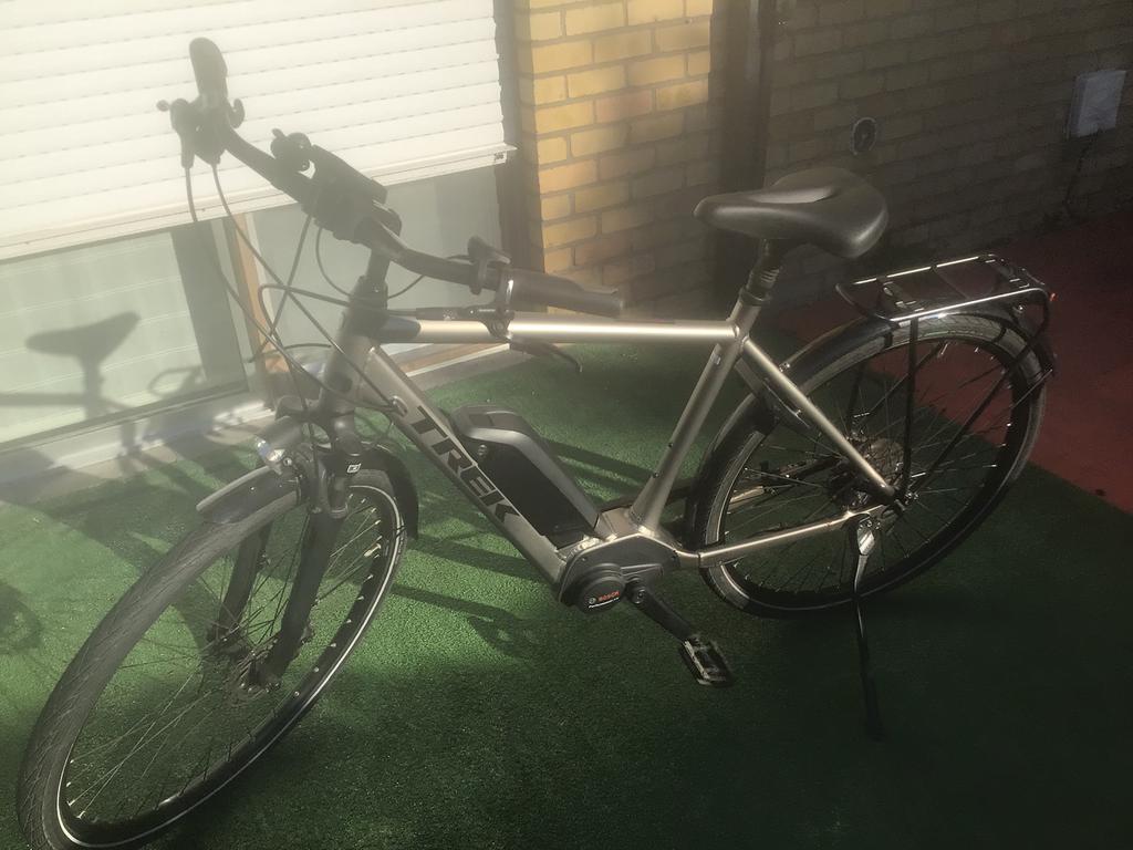 E bike trek verve +2, Fietsen en Brommers, Ophalen, Gebruikt