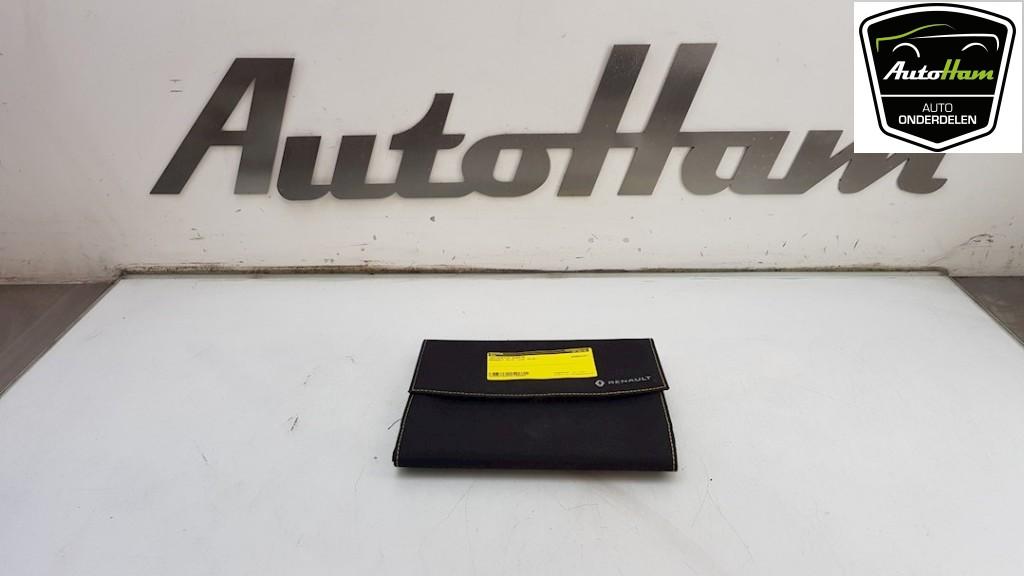 INSTRUKTIEBOEK Renault Clio IV Estate / Grandtour (7R), Gebruikt, Renault