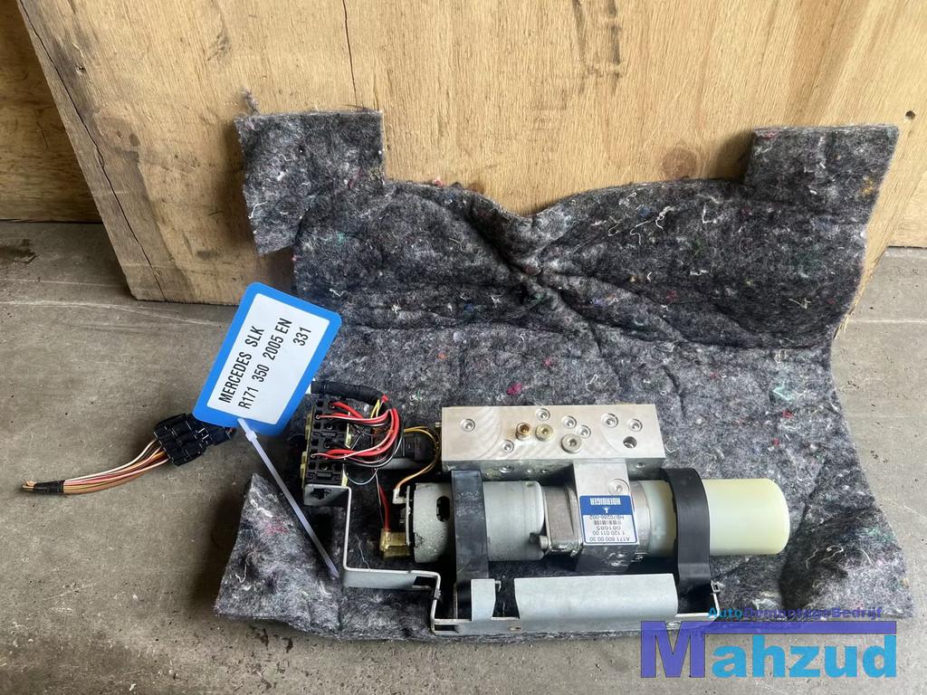 MERCEDES SLK R171 Cabriodak dak motor 2005-2011 A1718000030, Auto-onderdelen, Elektronica en Kabels, Mercedes-Benz, Gebruikt