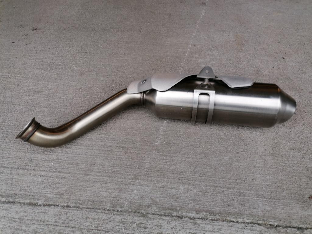 KTM DUKE 690 silencieux origine état impeccable 2016-2019, Ophalen, Zo goed als nieuw