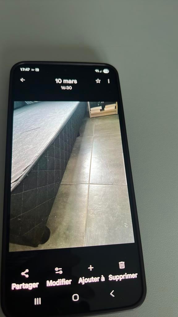 Lis complet avec matelas, et sommier 1,40 m sur deux mettre, Enlèvement, Comme neuf