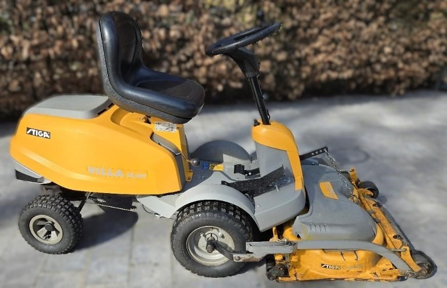 Frontmaaier Zitmaaier Stiga Villa 14 HST, Tuin en Terras, Zitmaaiers, Ophalen, Gebruikt, Stiga, Mulchfunctie