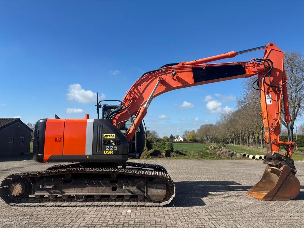 Hitachi ZX225US RLC-3 Rupskraan graafmachine binnendraaier, Zakelijke goederen, Machines en Bouw | Kranen en Graafmachines, Ophalen