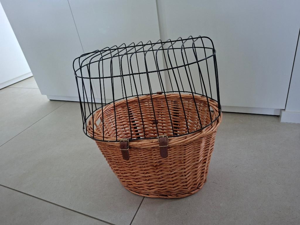 Fietsmand voor kat of hond, Enlèvement, Utilisé